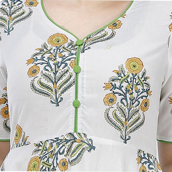 natural and artistic